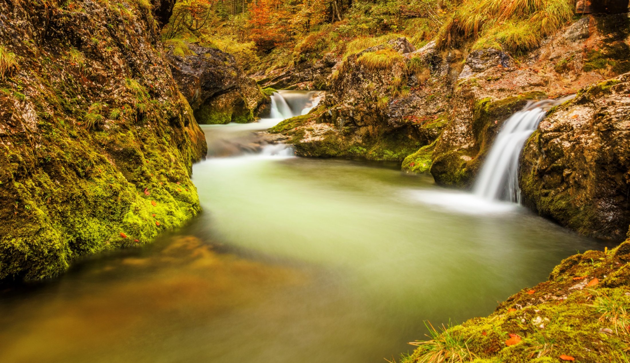 Weissbachschlucht im Herbst