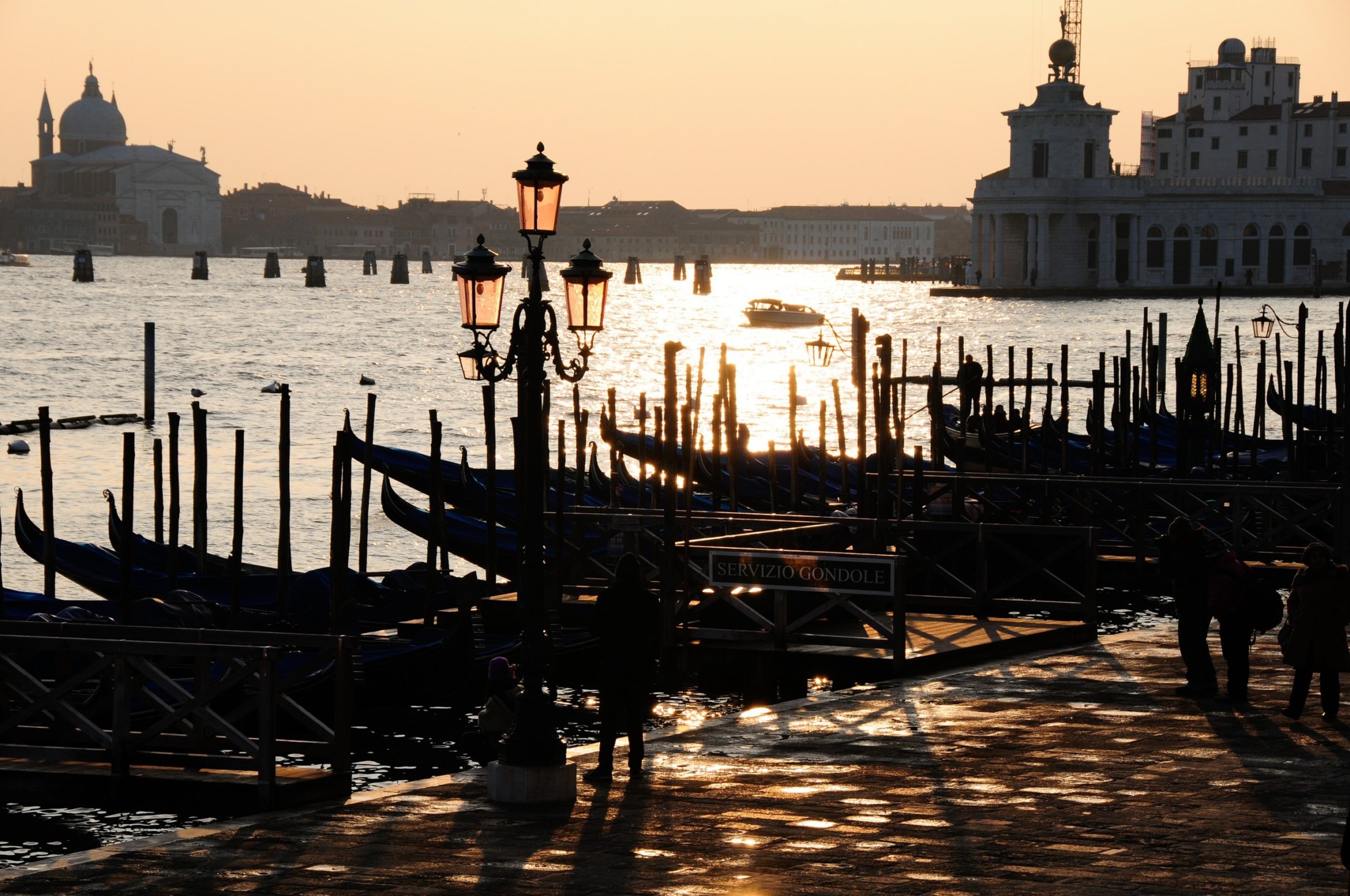 Canale Grande with back light