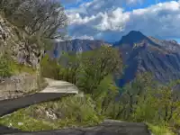 Auffahrt zum Monte San Simeone
