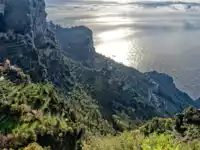 Tiefblick zur Amalfiküste